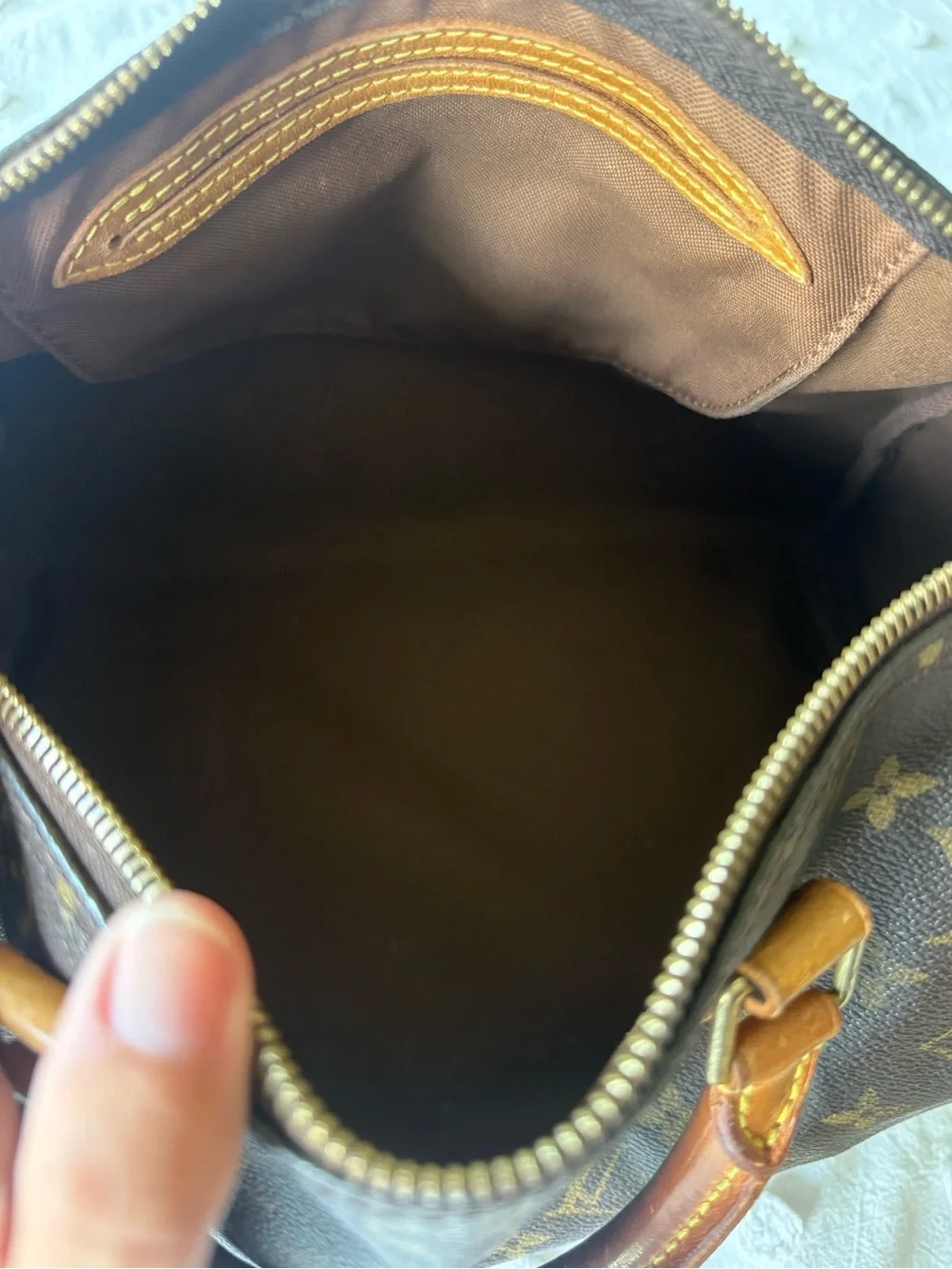 Louis Vuitton Monogram Vintage Speedy 30 Bag